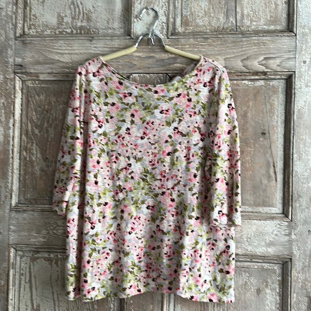 JJill three-quarter sleeve linen top